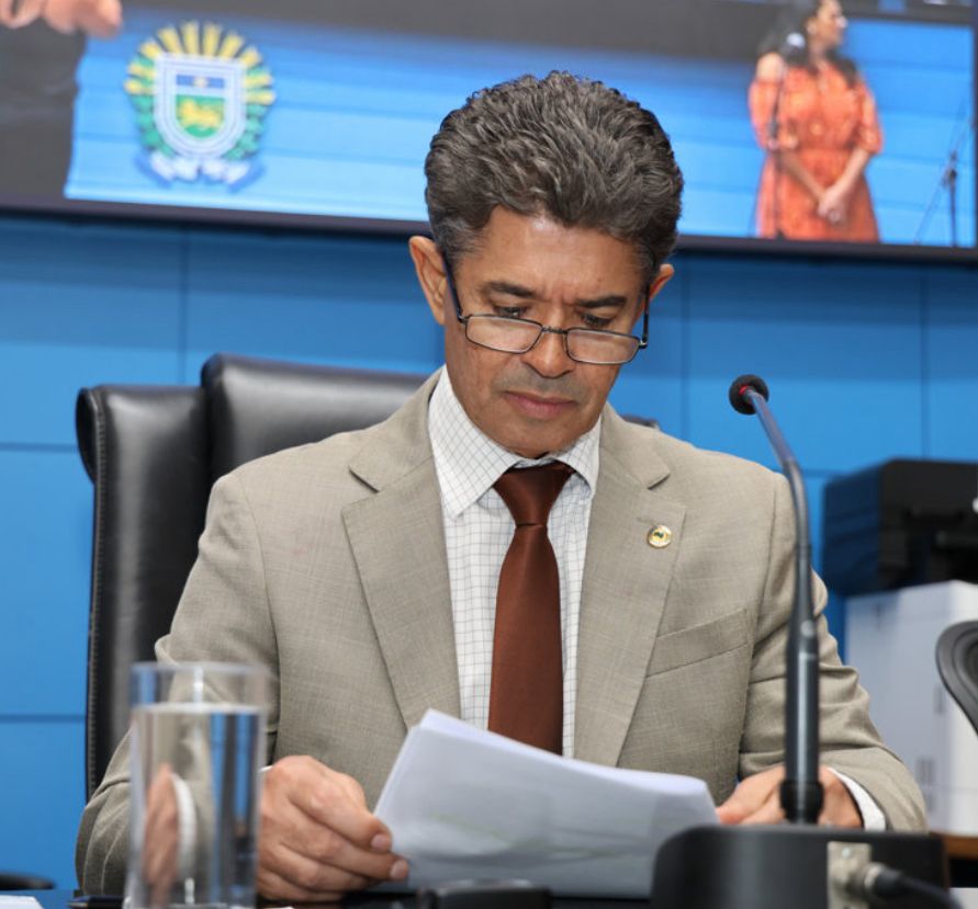 9ccd025c-9c28-4872-aa28-8a5c06a2e1ce