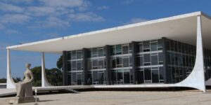 stf-tem-dois-votos-para-negar-novamente-prisao-domiciliar-de-bolsonaro