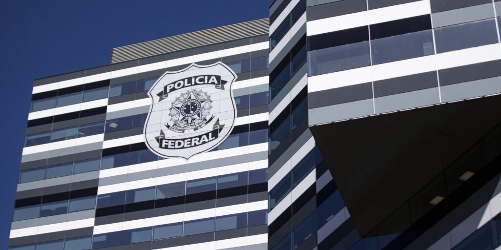 pf-faz-operacao-contra-vazamento-ilegal-de-dados-de-ministros-do-stf