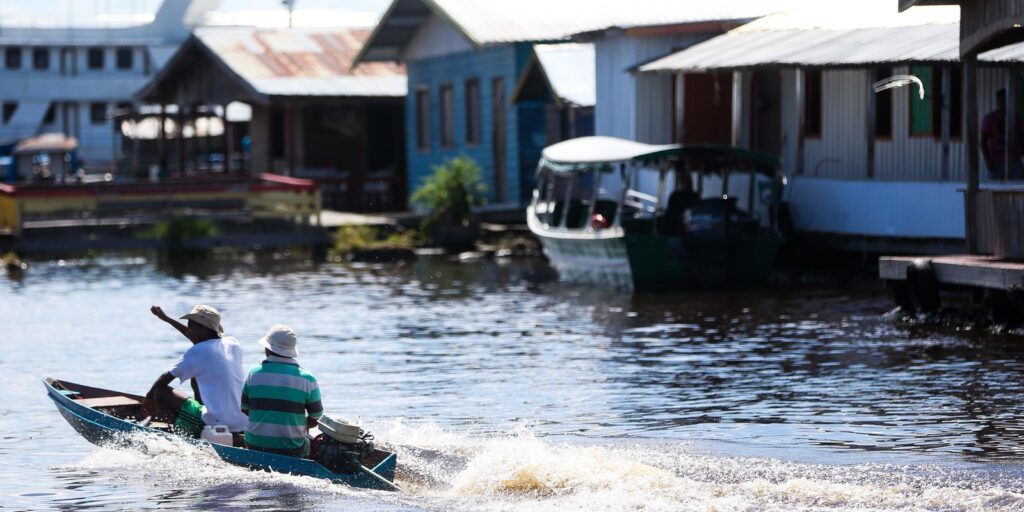 cheia-no-amazonas-deixa-quatro-cidades-em-situacao-de-emergencia