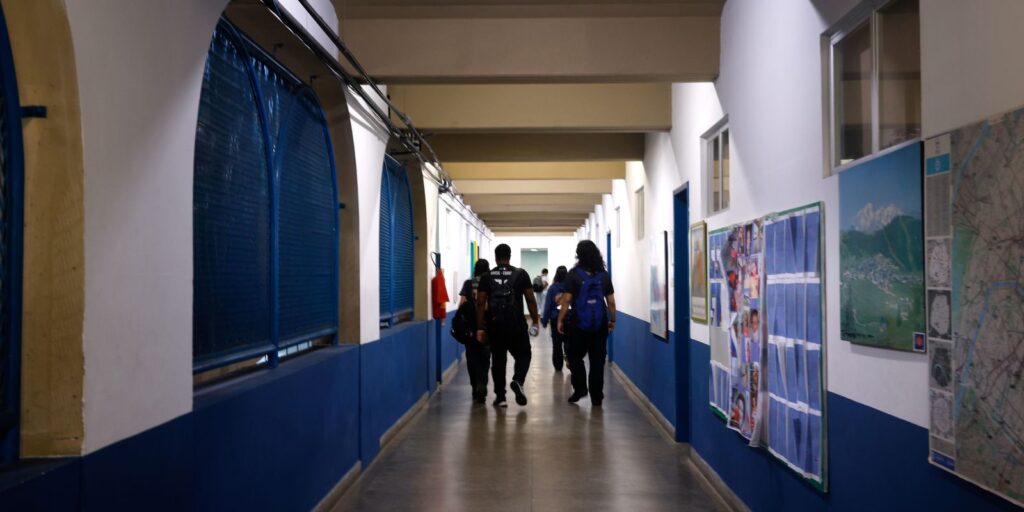 ibge:-quatro-em-cada-dez-adolescentes-ja-sofreram-bullying-na-escola