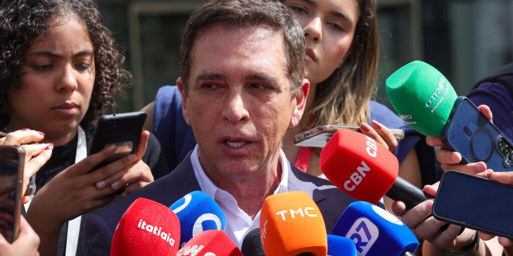 jair-bolsonaro-tem-alta-hospitalar;-ex-presidente-ja-esta-em-casa