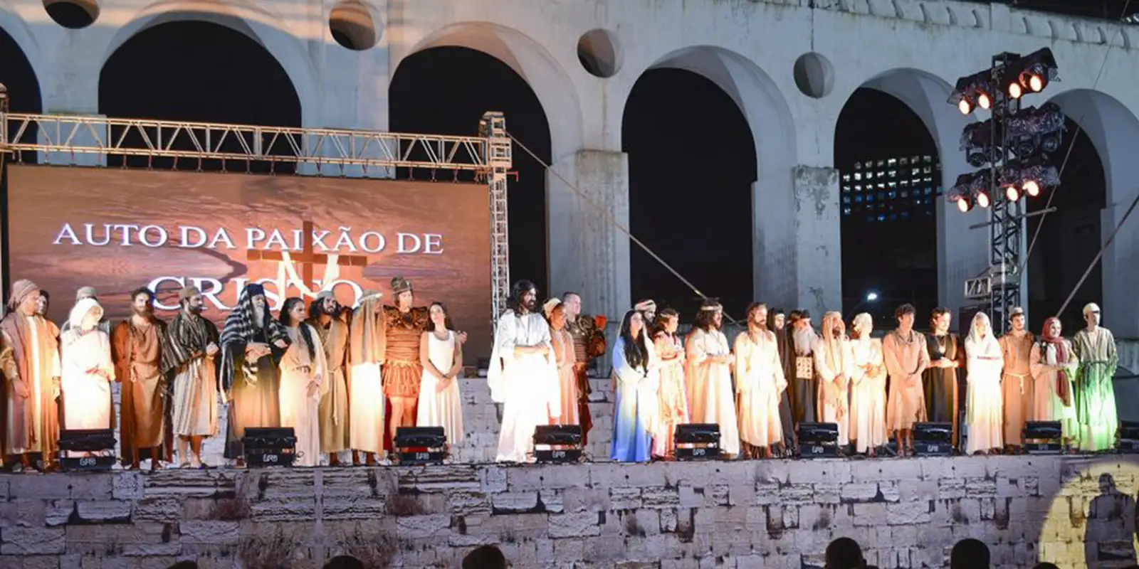 auto-da-paixao-de-cristo-nos-arcos-da-lapa-chega-a-48a-edicao