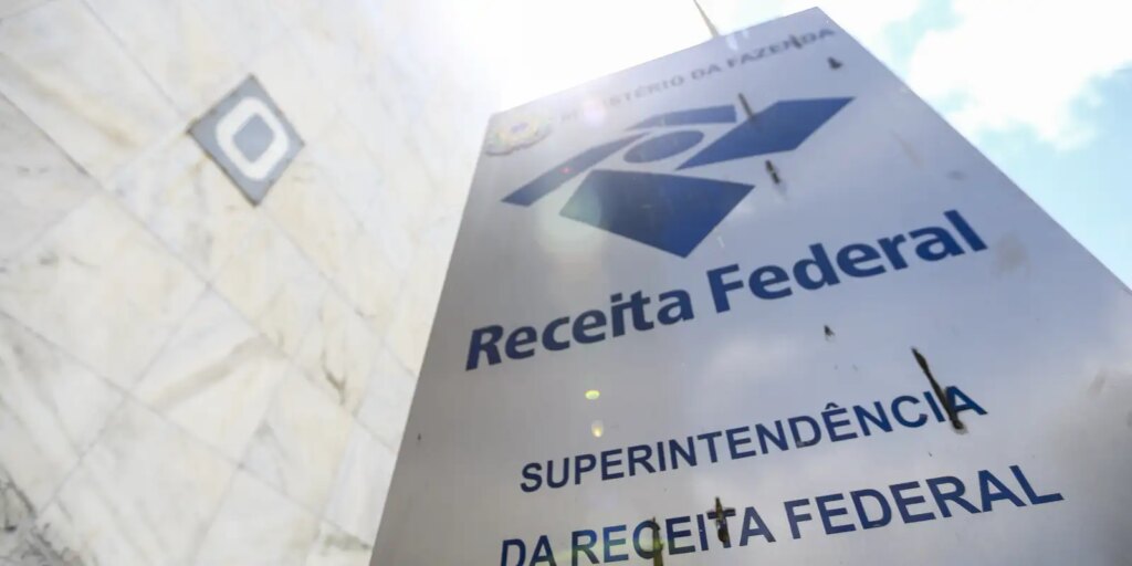 receita-paga-lote-especial-de-restituicao-automatica-em-julho